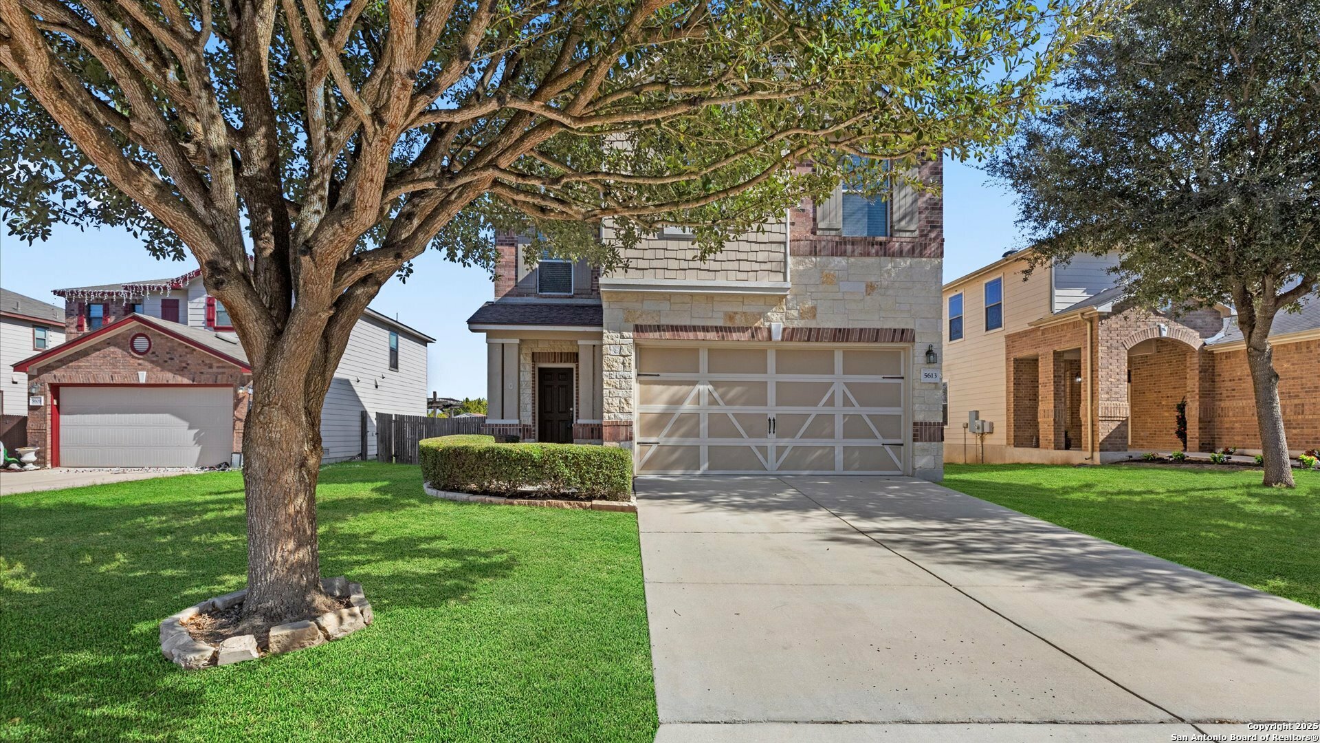 Property Photo: 5613 Ping Way TX 78108