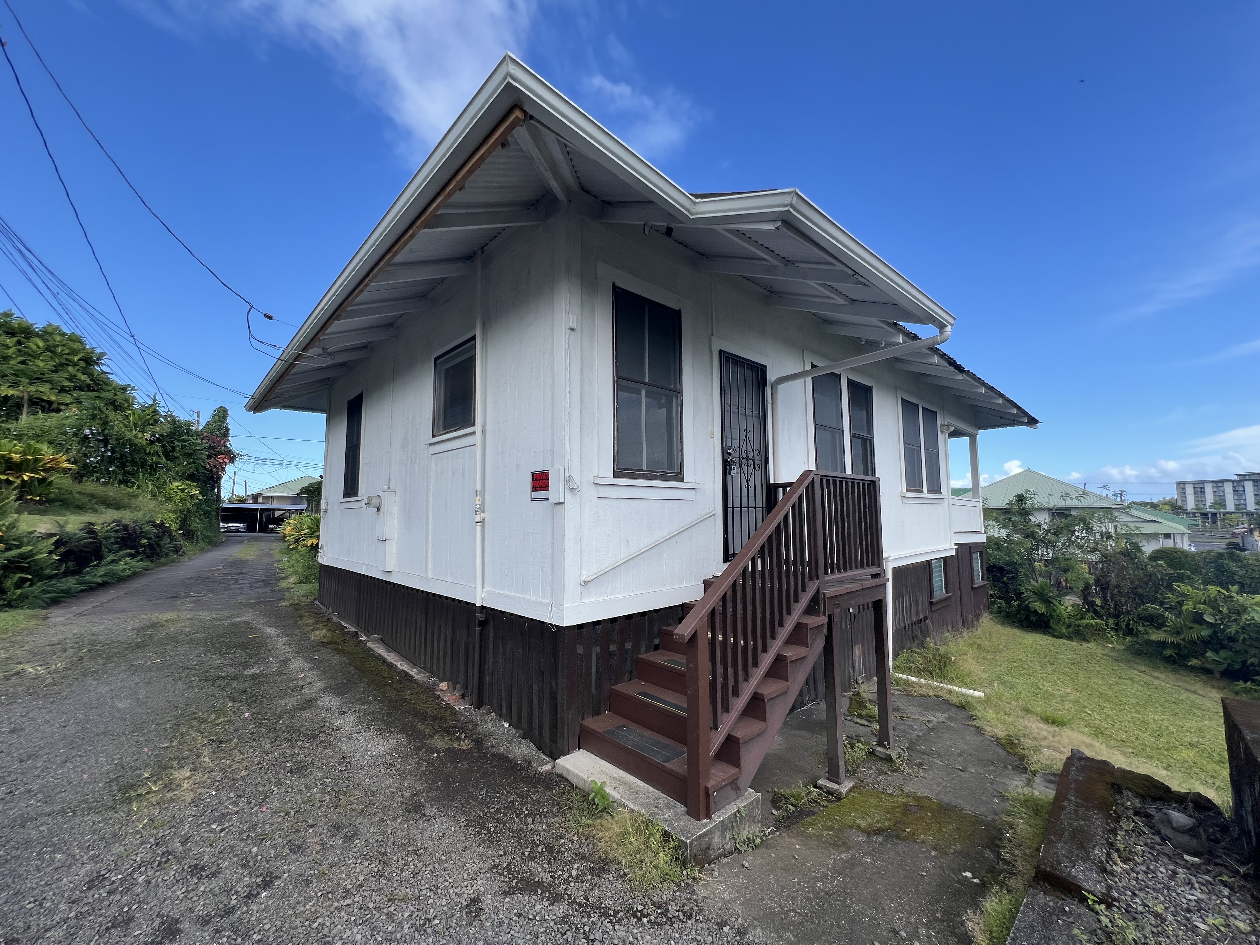 Property Photo:  89 Hoku St  HI 96720 