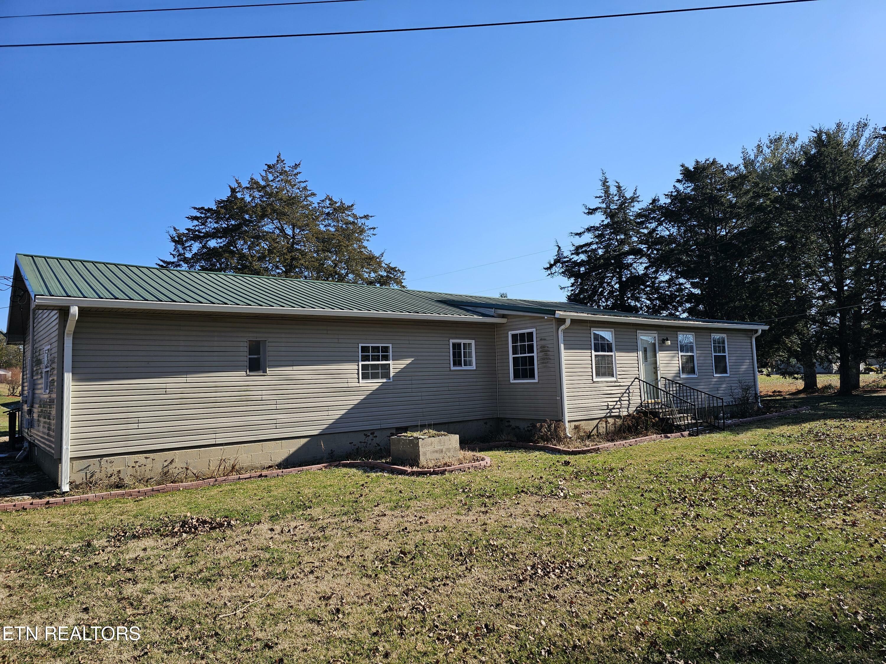 Property Photo:  184 Glade Rd  TN 37724 