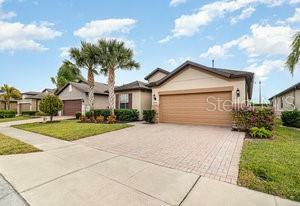 Property Photo:  672 Cordoba Drive  FL 33837 