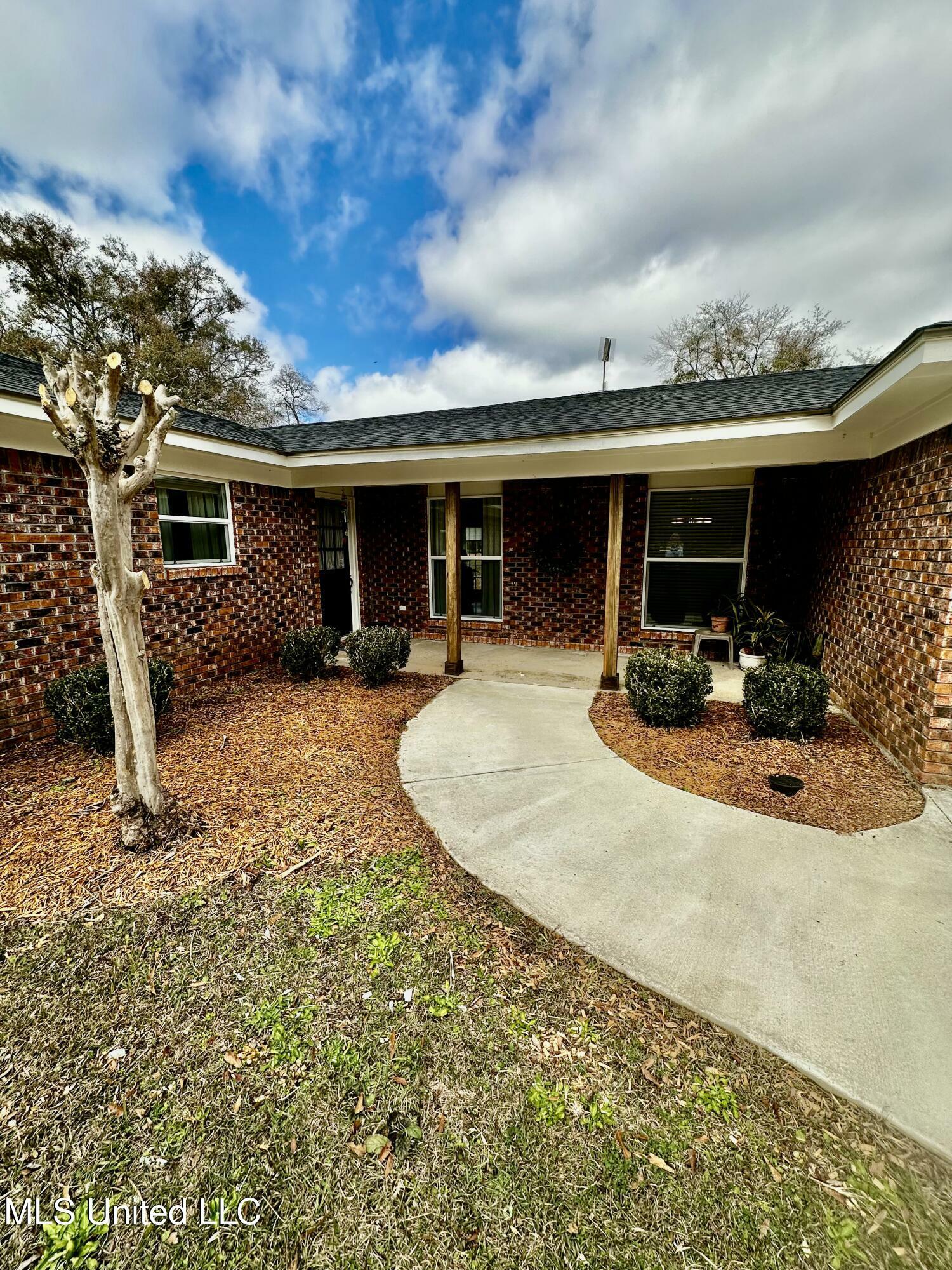 Property Photo:  12217 Philadelphia Road  MS 39562 