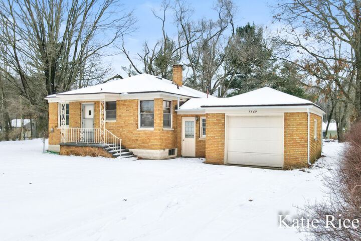 7889 Meade Street  Montague MI 49437 photo