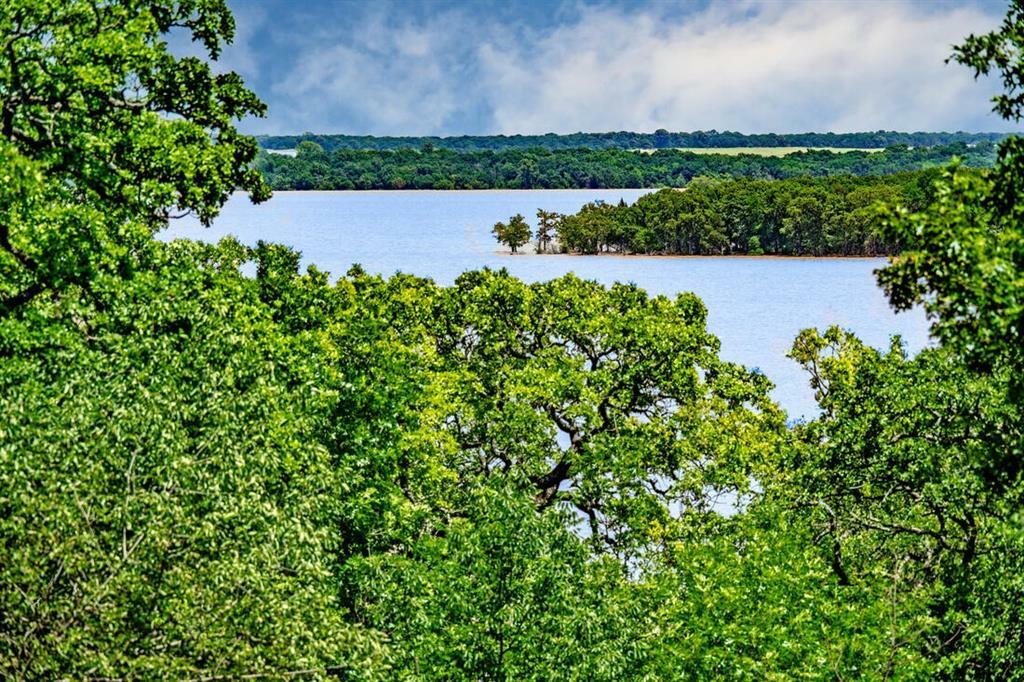 Property Photo: 40 Zumwalt Circle TX 75076