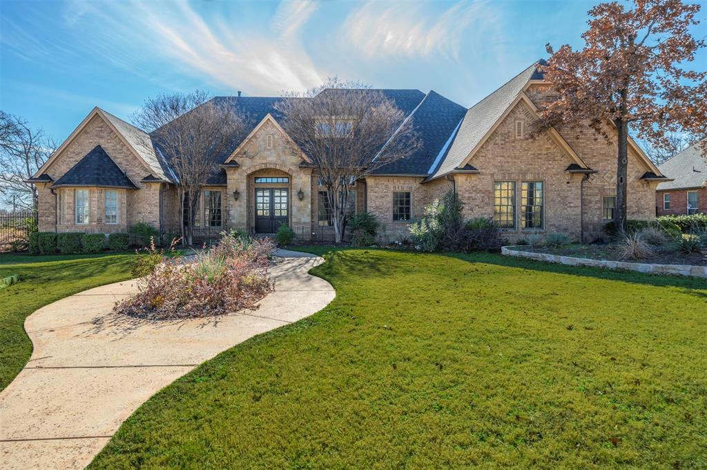 Property Photo:  1210 Falcon Ridge Drive  TX 76060 