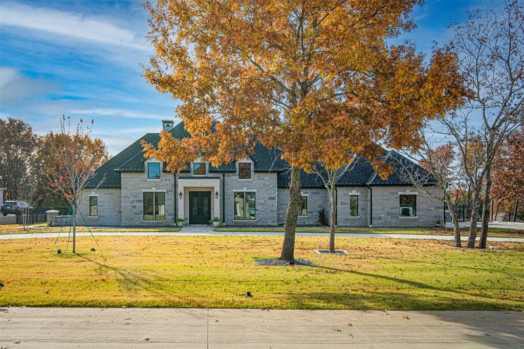 Property Photo:  414 Charlie Joseph Drive  TX 75495 
