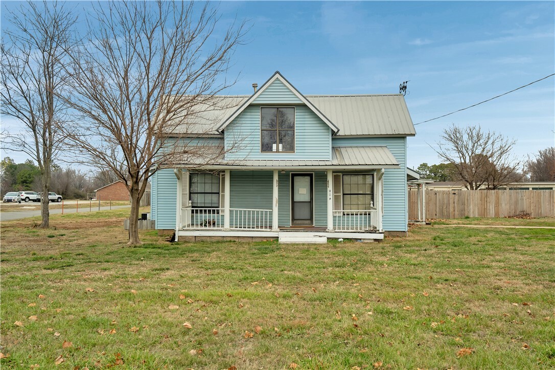 Property Photo:  904 Main Street  AR 72734 