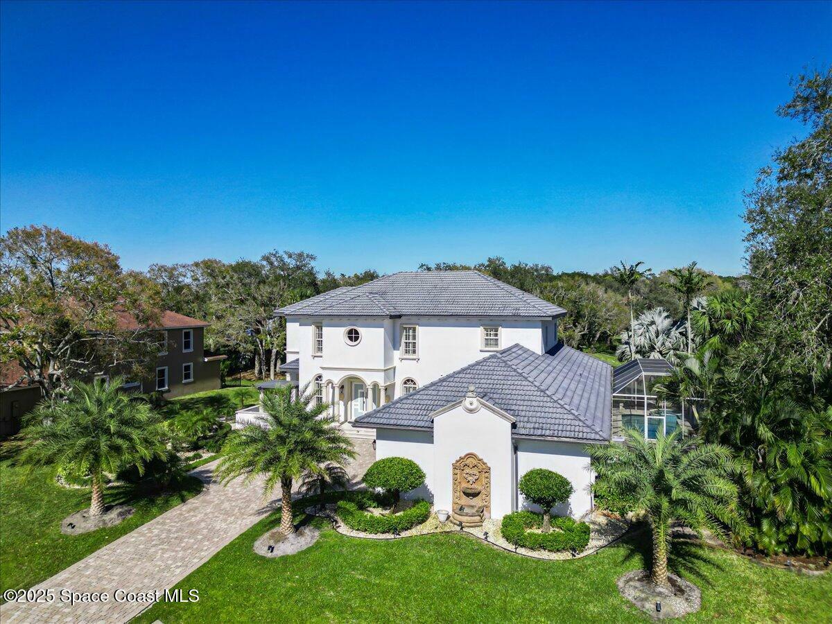 Property Photo: 2304 Winding Creek Lane FL 34981