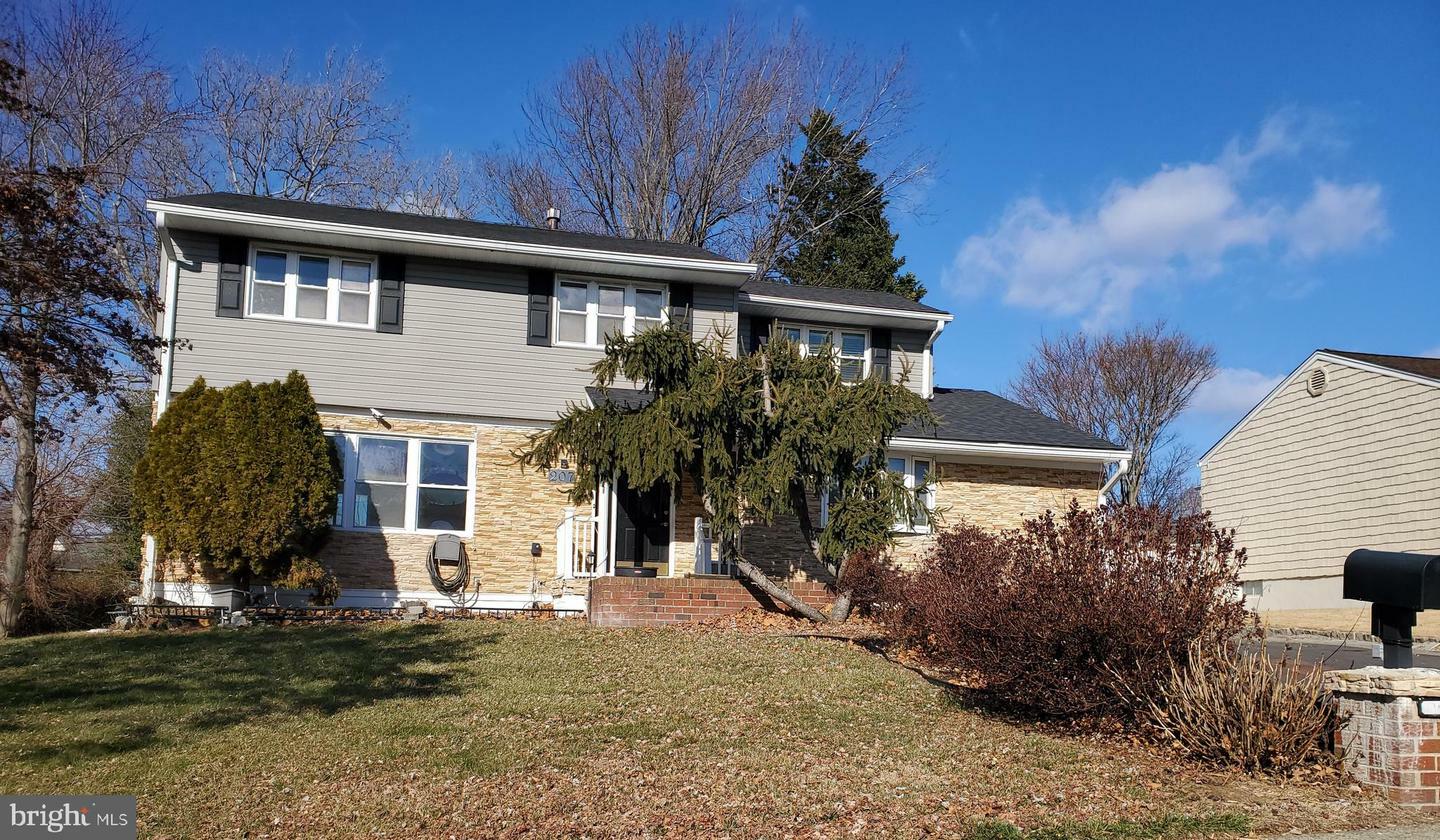 Property Photo:  207 Welsford Road  PA 19030 