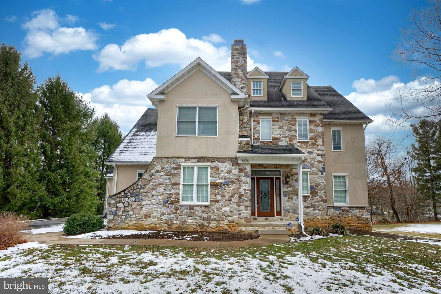 Property Photo:  3074 Weaver Road  PA 17543 