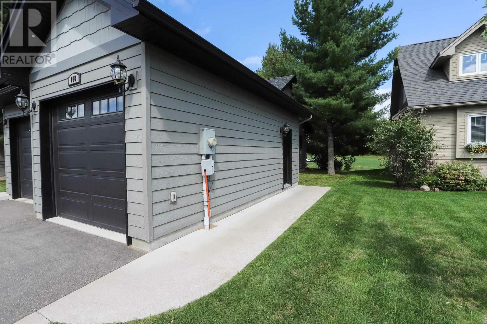 Property Photo:  108 Crimson Dr  ON P6A 0B5 