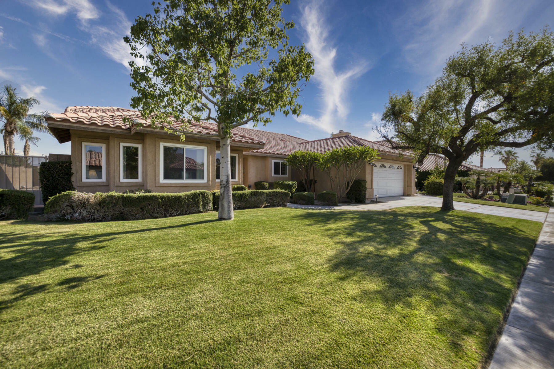 Property Photo:  78542 Pompeii Court  CA 92253 