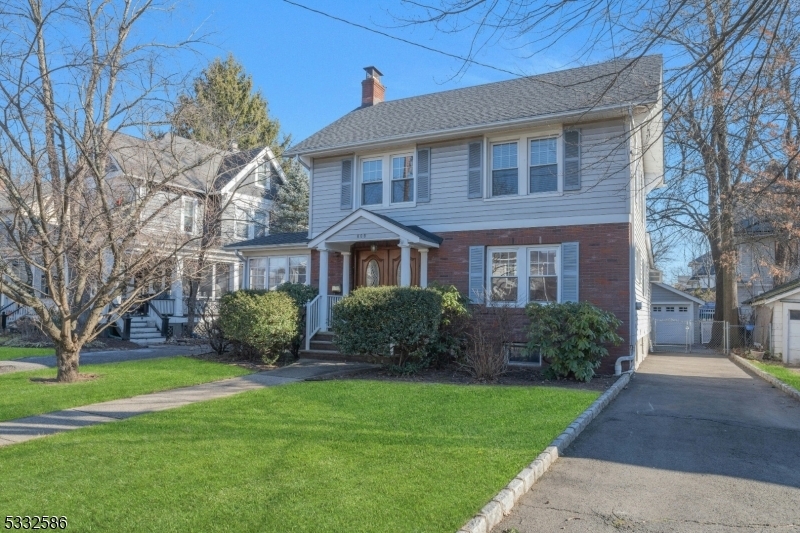 Property Photo:  608 Orange Ave  NJ 07016 