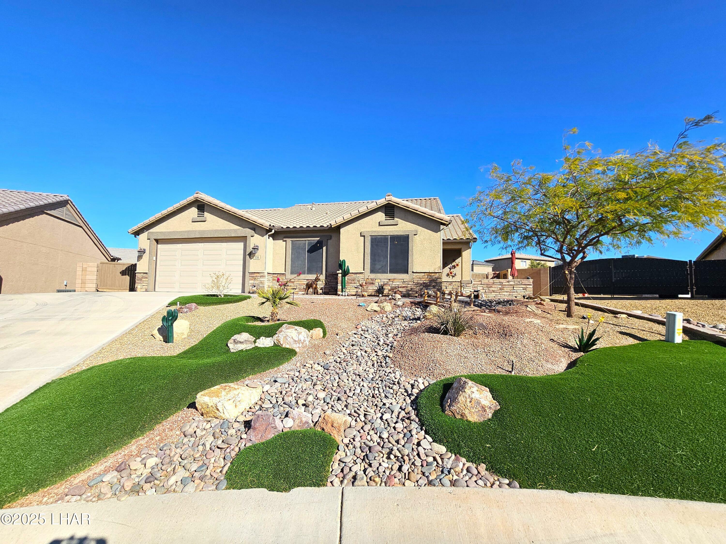 Property Photo:  1781 E Alder Cir  AZ 86404 
