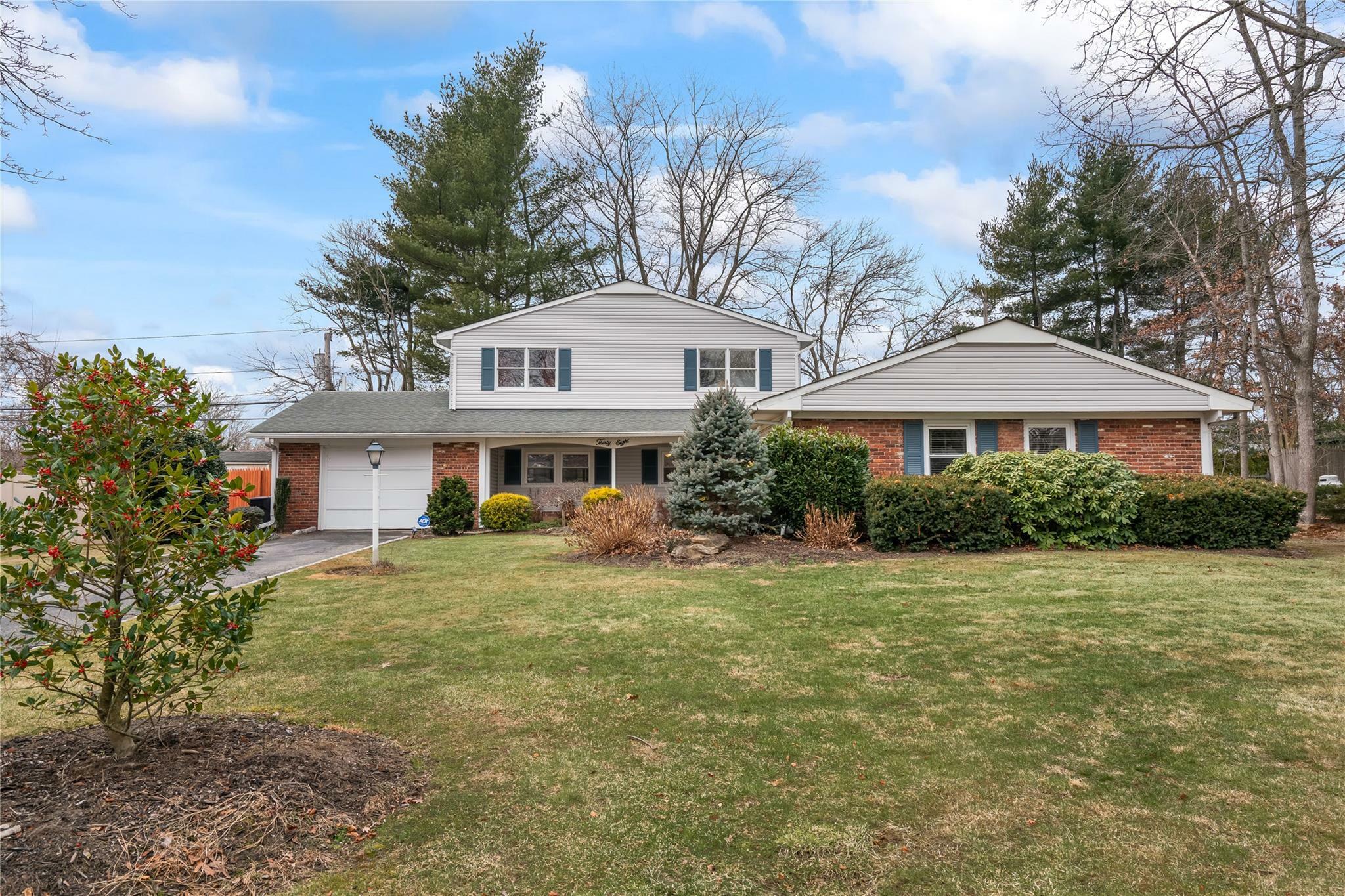 Property Photo:  38 Barker Drive  NY 11790 