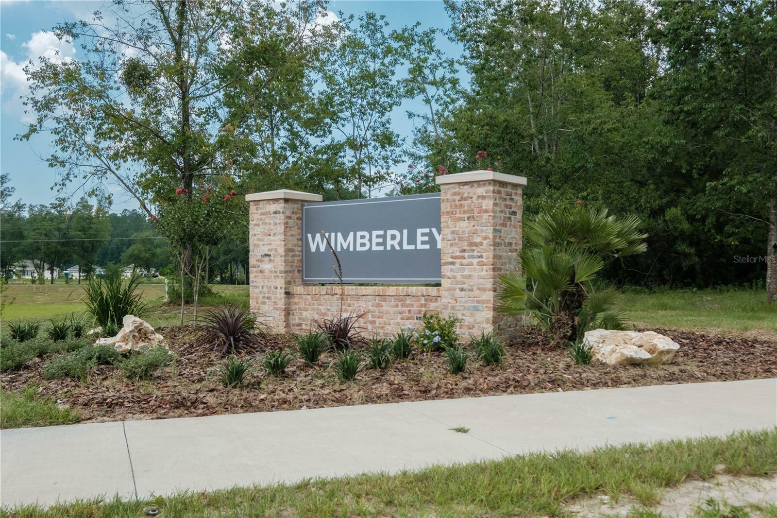 Property Photo:  617 SW 139th Court  FL 32669 
