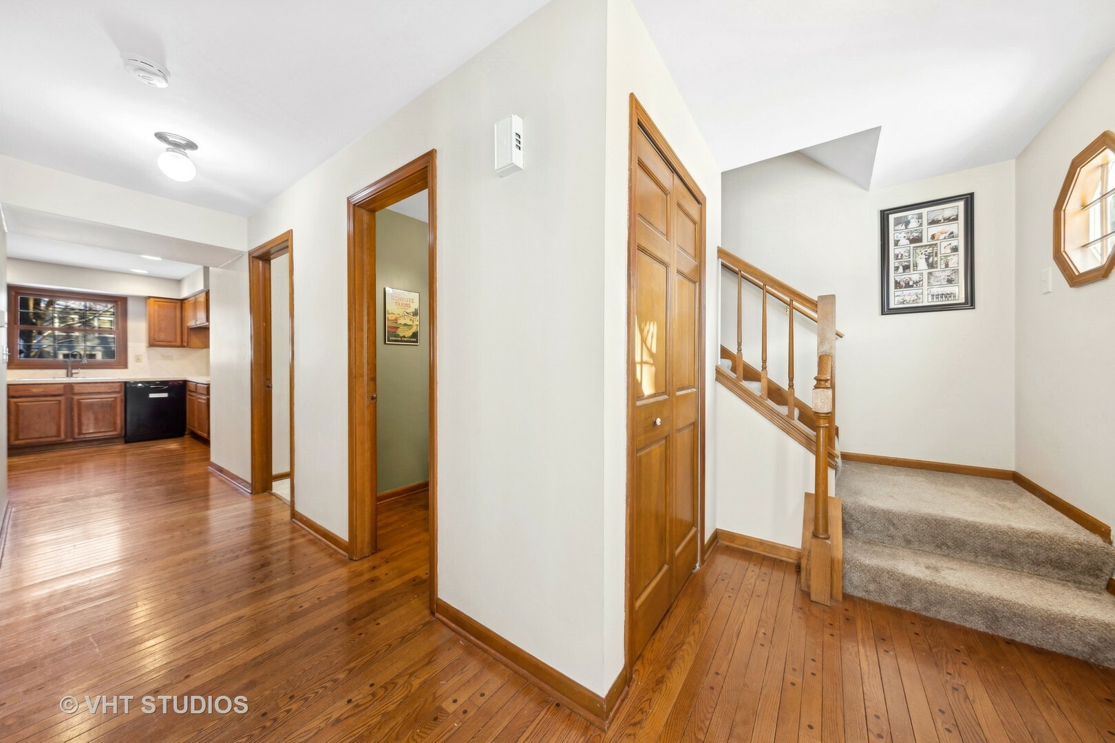 Property Photo:  1255 Old Mill Court  IL 60564 