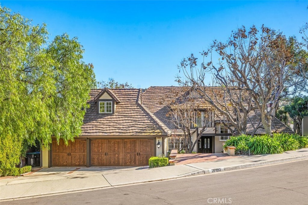 Property Photo:  26122 Cresta Verde  CA 92691 