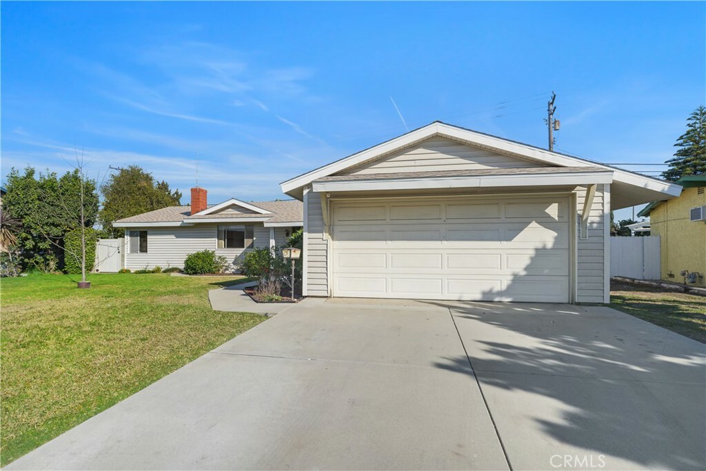 Property Photo:  10834 Ramblewood Drive  CA 90680 