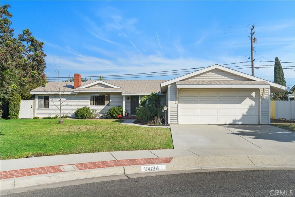 Property Photo:  10834 Ramblewood Drive  CA 90680 