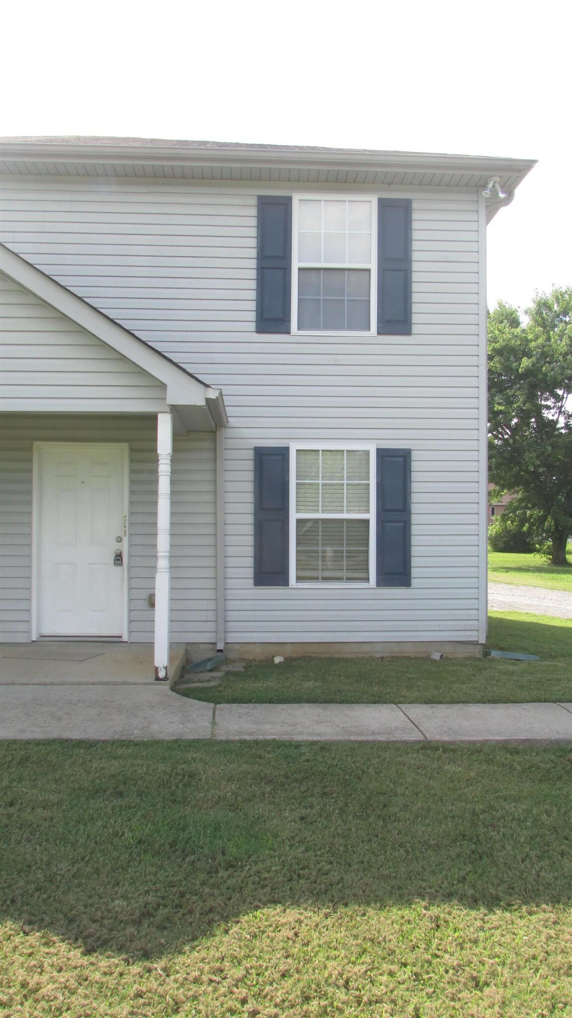 Property Photo:  4309 Cap Davis Ct  TN 37129 