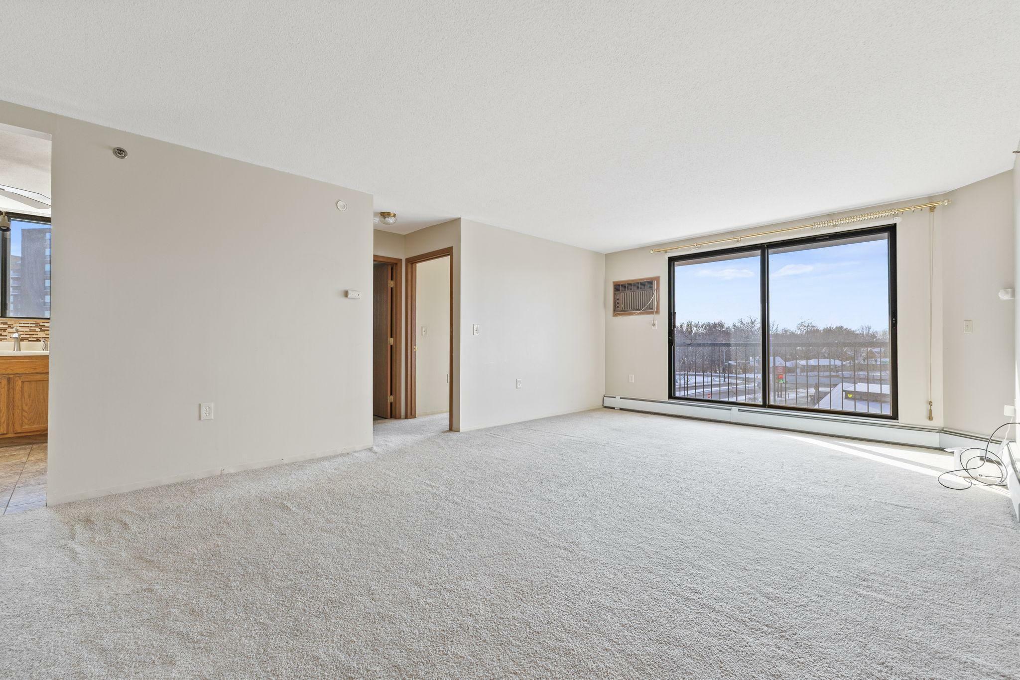 Property Photo:  6500 Woodlake Drive 312  MN 55423 