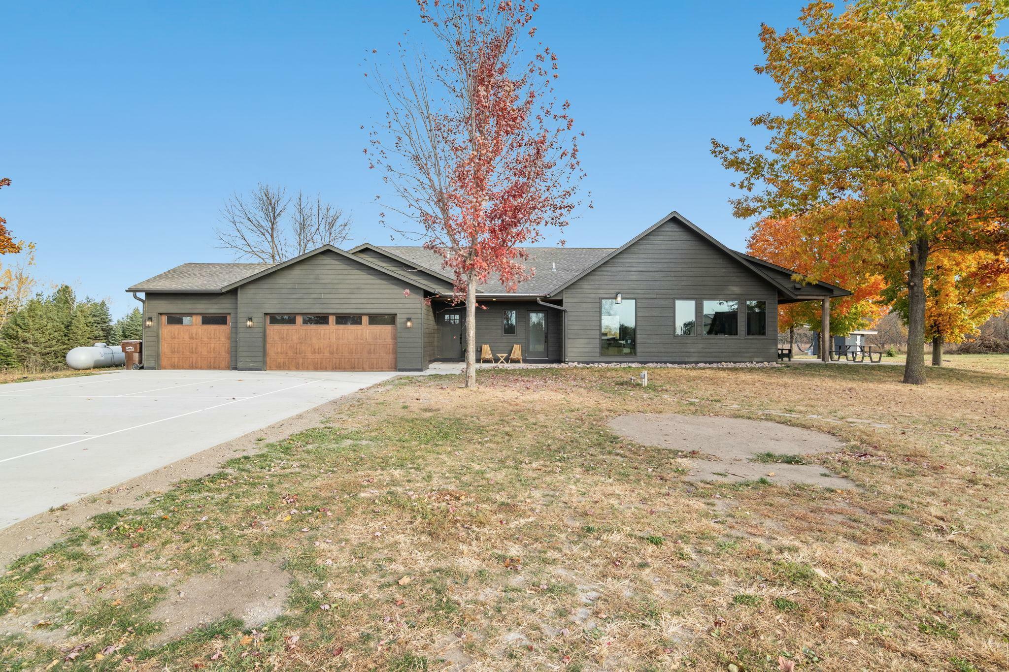 Property Photo:  764 County Road 39 NE  MN 55362 