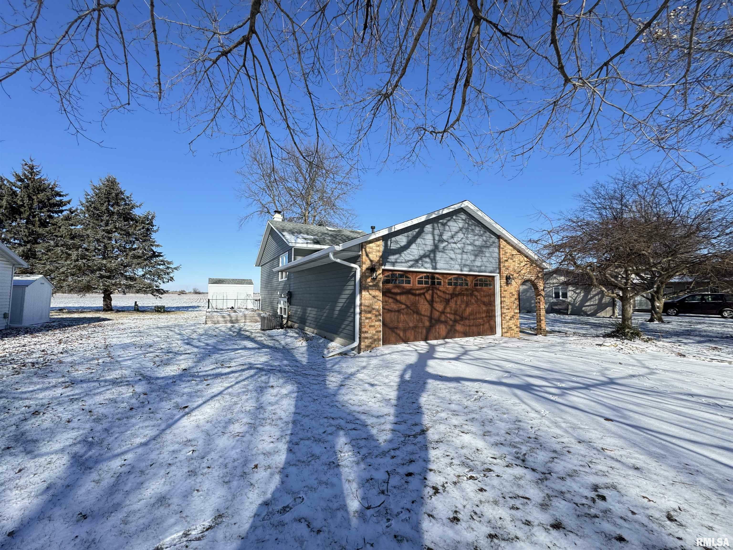 Property Photo:  1997 W Losey Street  IL 61401 