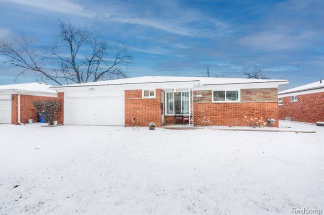Property Photo: 5239 Gerald Street MI 48092