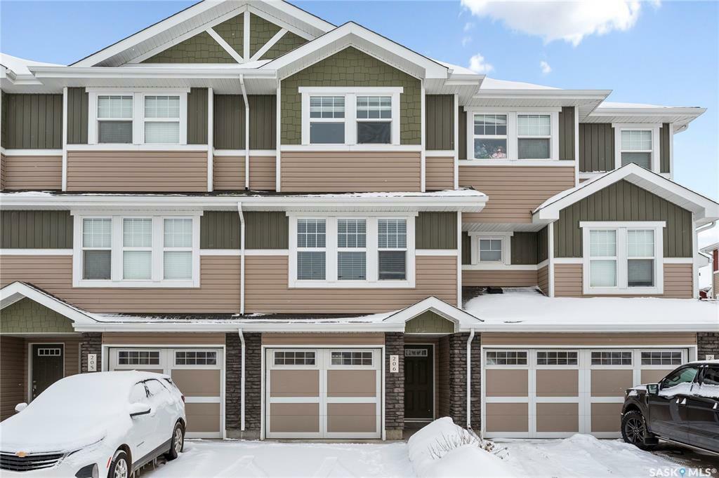 1220 Pringle Way 206  Saskatoon SK S7T 0X5 photo