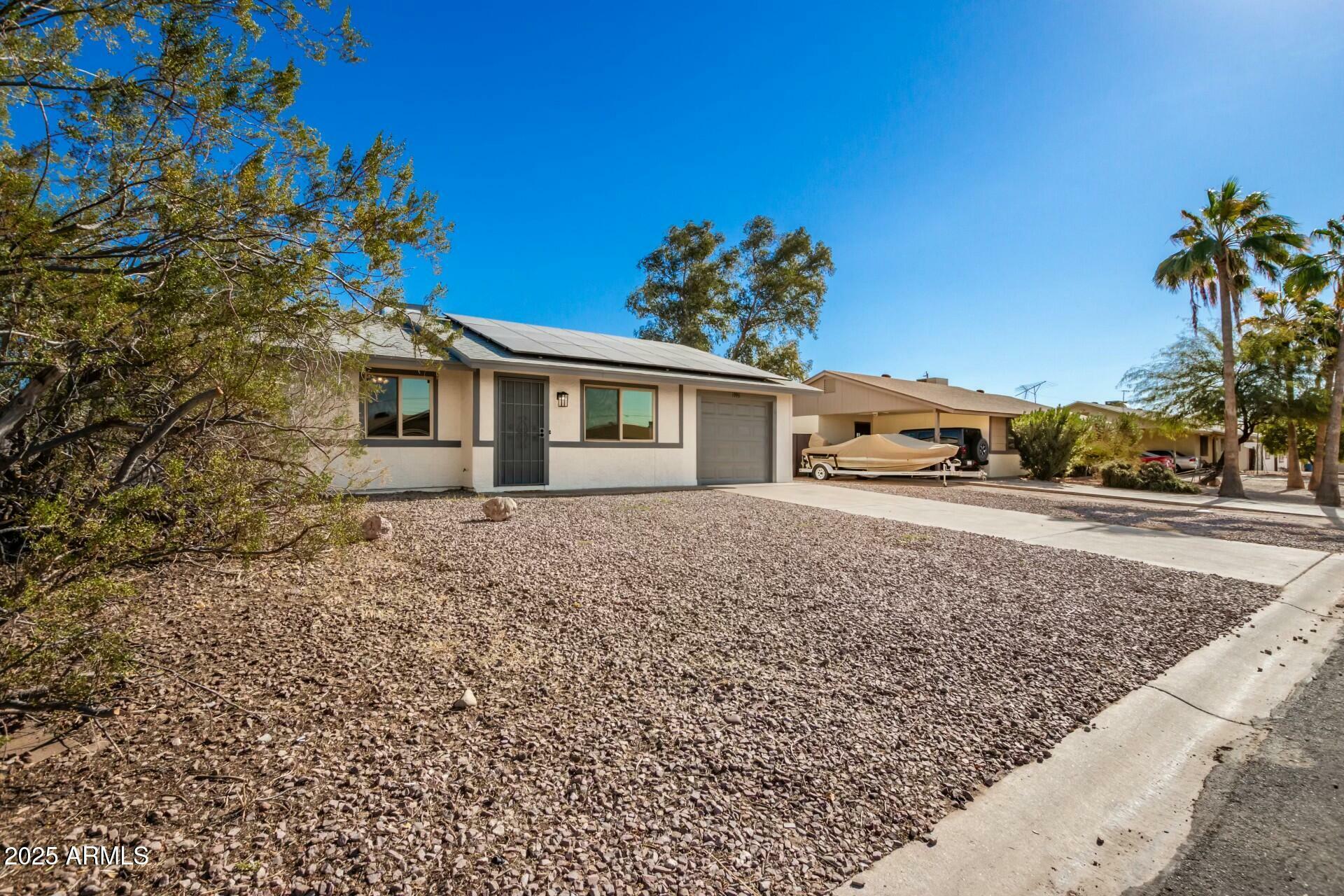 Property Photo:  1993 S Buena Vista Drive  AZ 85120 