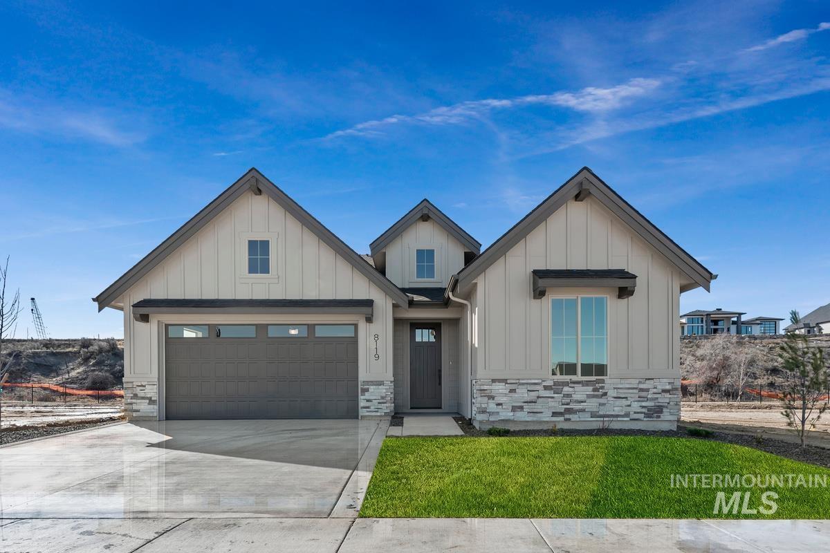 Property Photo: 8119 W Show Horse Ct ID 83646
