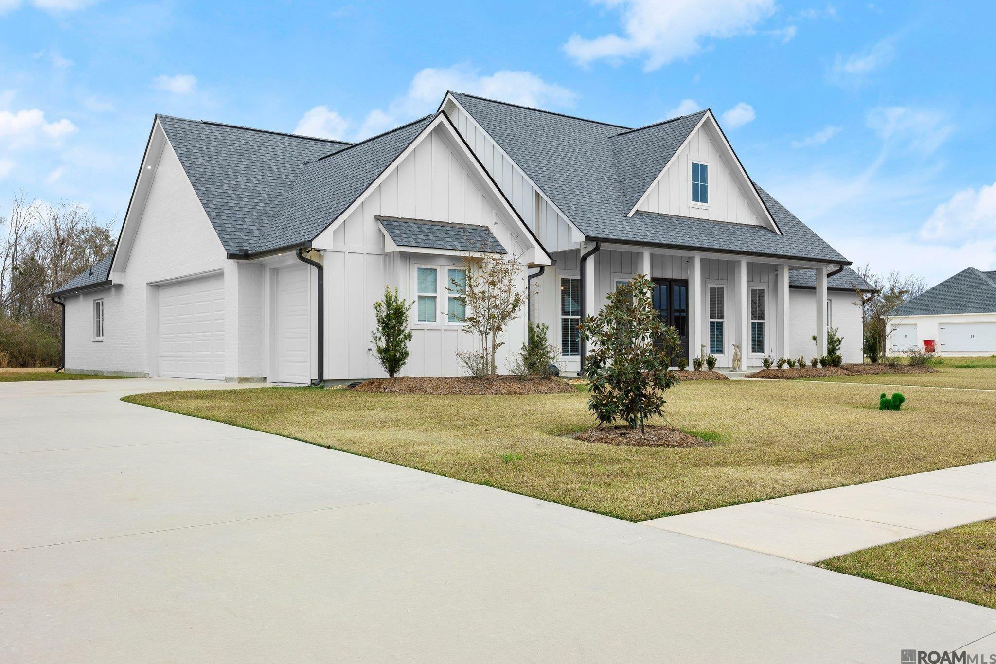 Property Photo:  43541 Collyns Cove  LA 70769 