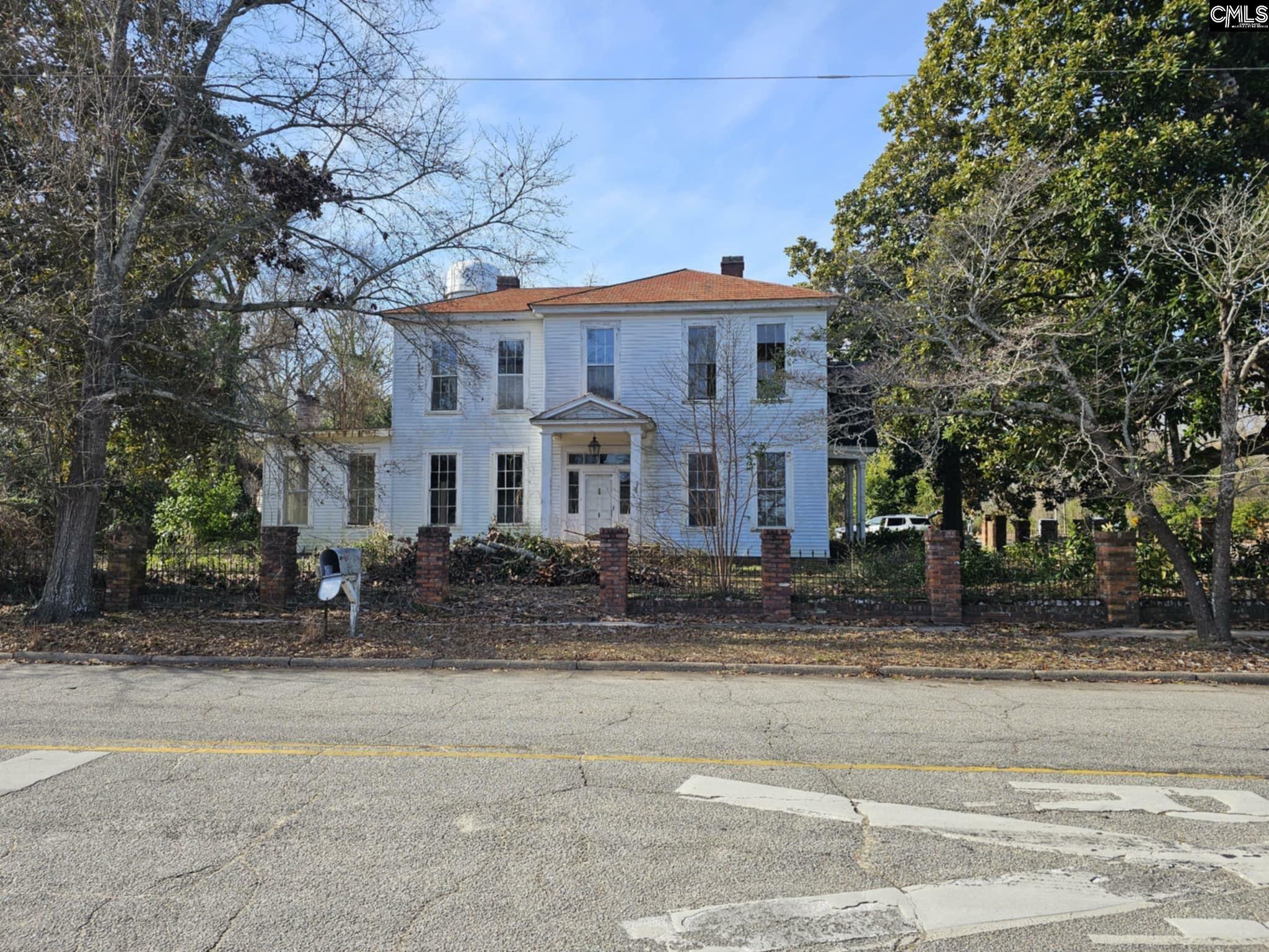 Property Photo: 129 N Peachtree SC 29006-1919