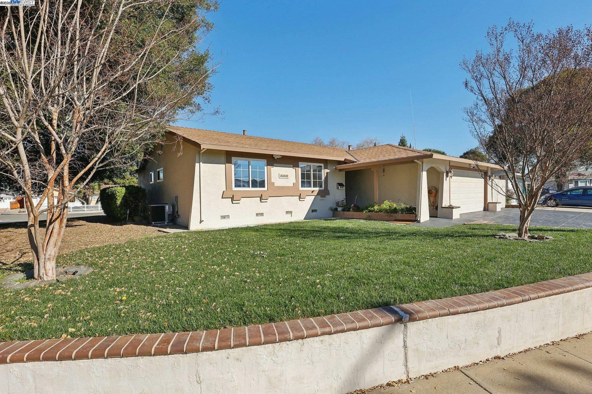 Property Photo:  34348 Atteridge Ct  CA 94555 