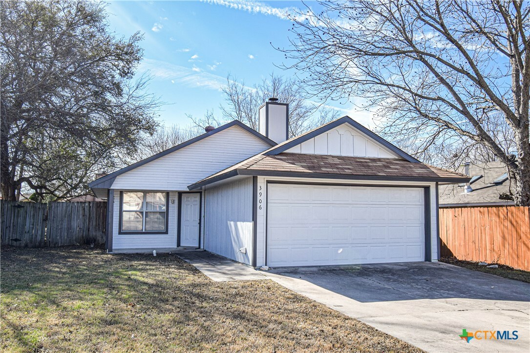 Property Photo:  3906 Trotwood Trail  TX 76543 