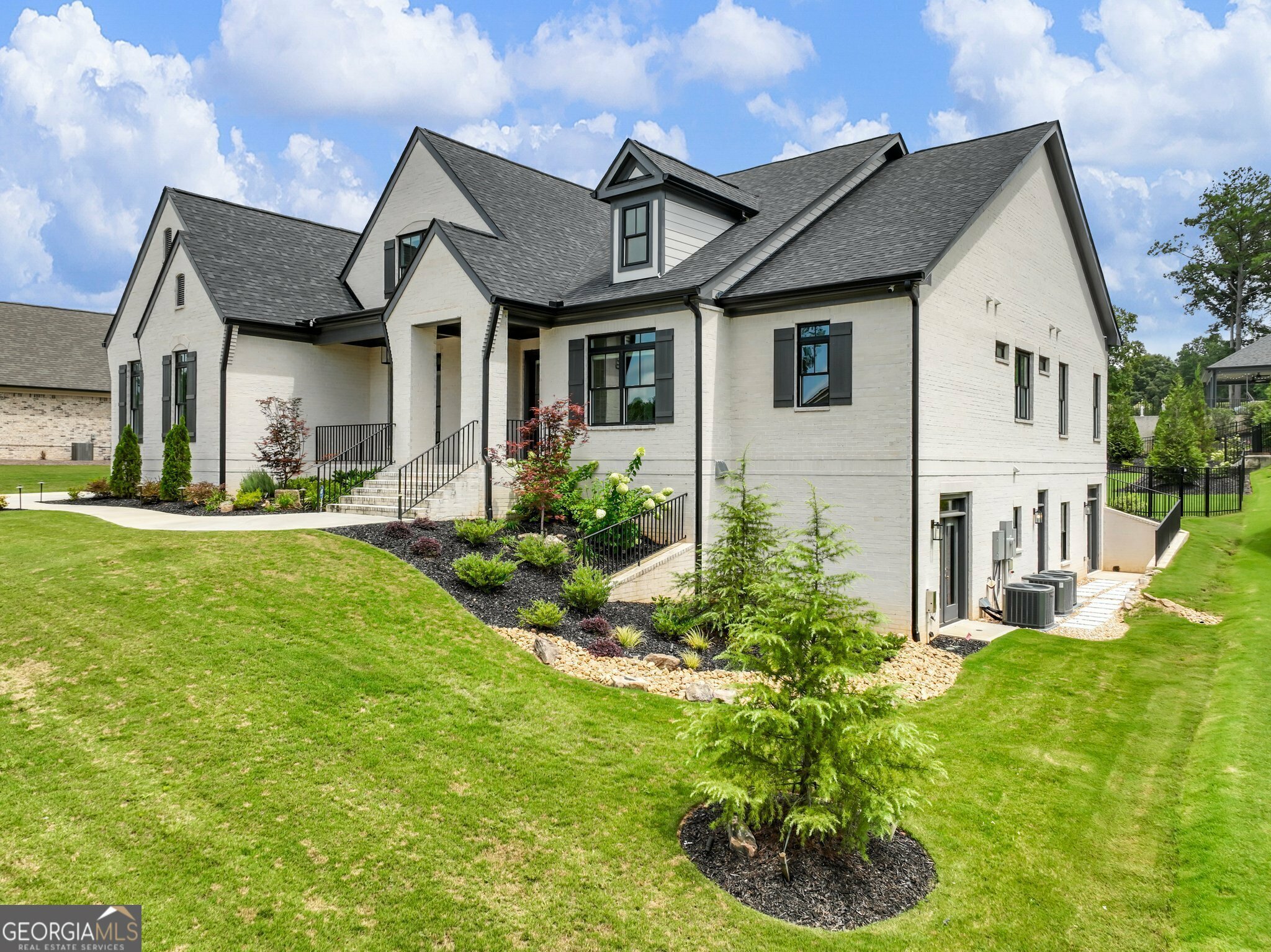 Property Photo: 2097 Covered Bridge Drive GA 30517