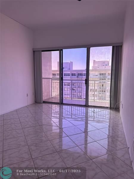 Property Photo:  18051 Biscayne Blvd Ph5  FL 33160 