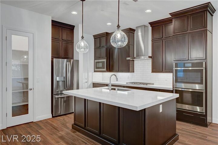 Property Photo: 395 Nine Mile Creek Drive NV 89138