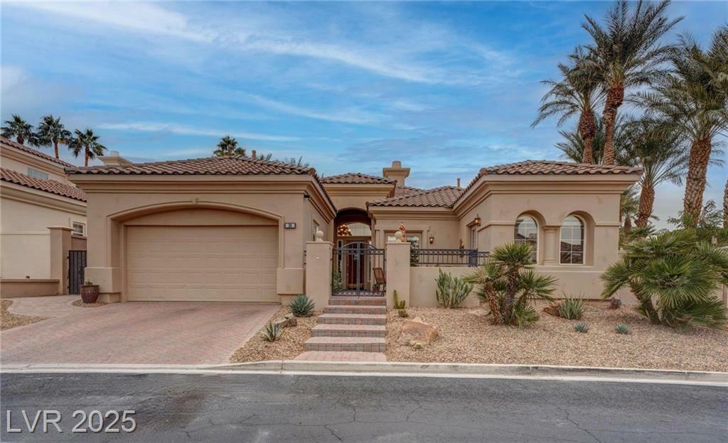 Property Photo:  36 Avenida Fiori  NV 89011 