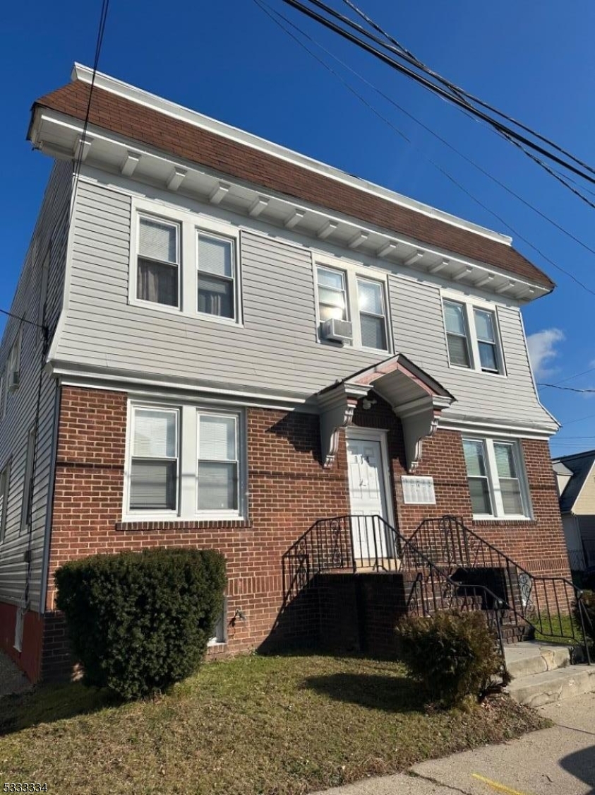 Property Photo:  114 Delmar Pl 1  NJ 07111 