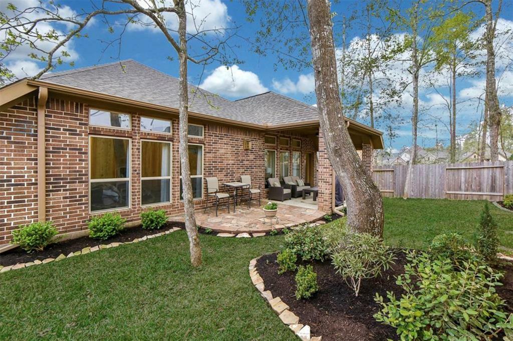 Property Photo:  103 Wild Garden Court  TX 77304 