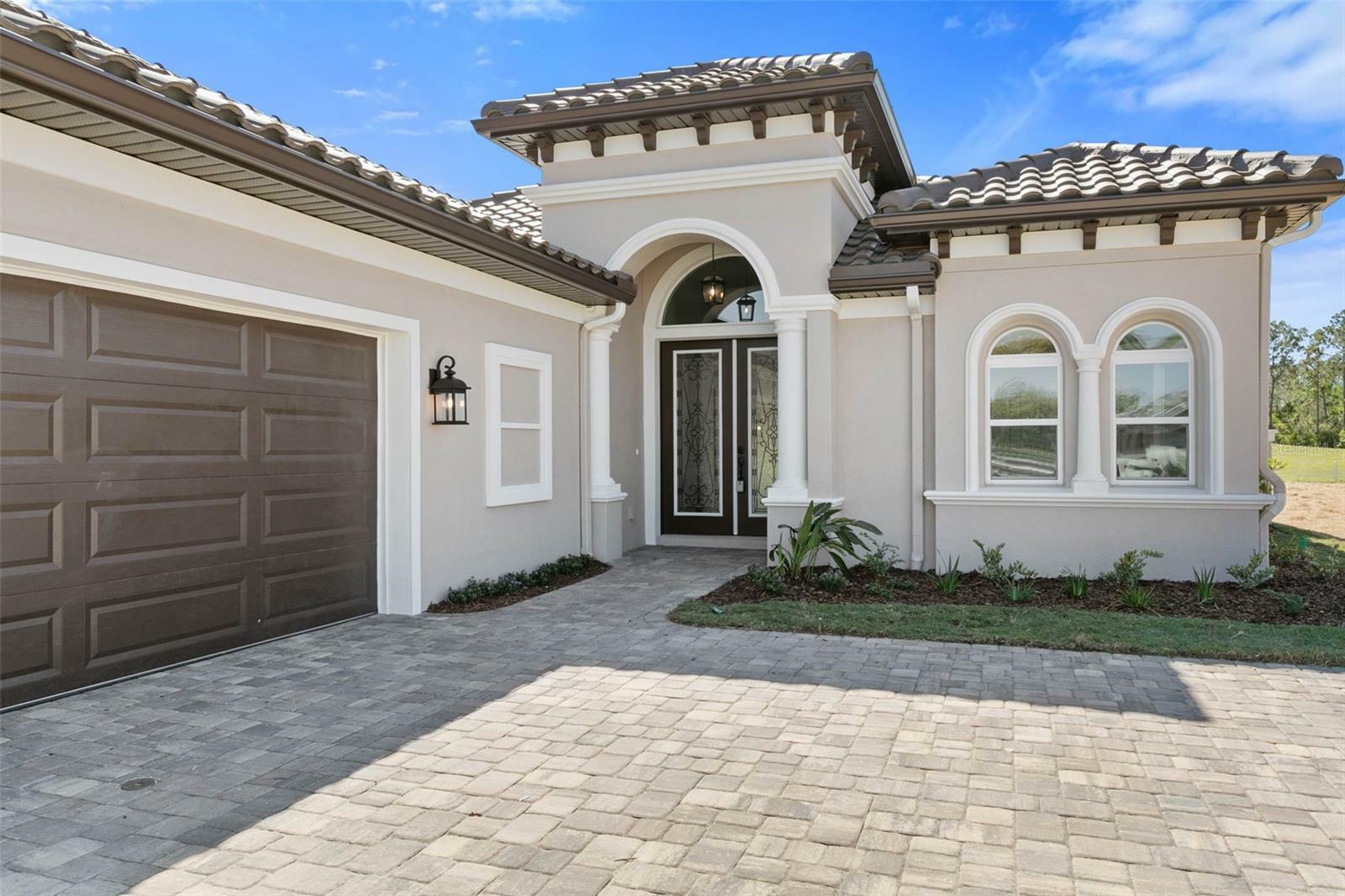 Property Photo:  344 Hibiscus Way  FL 32137 