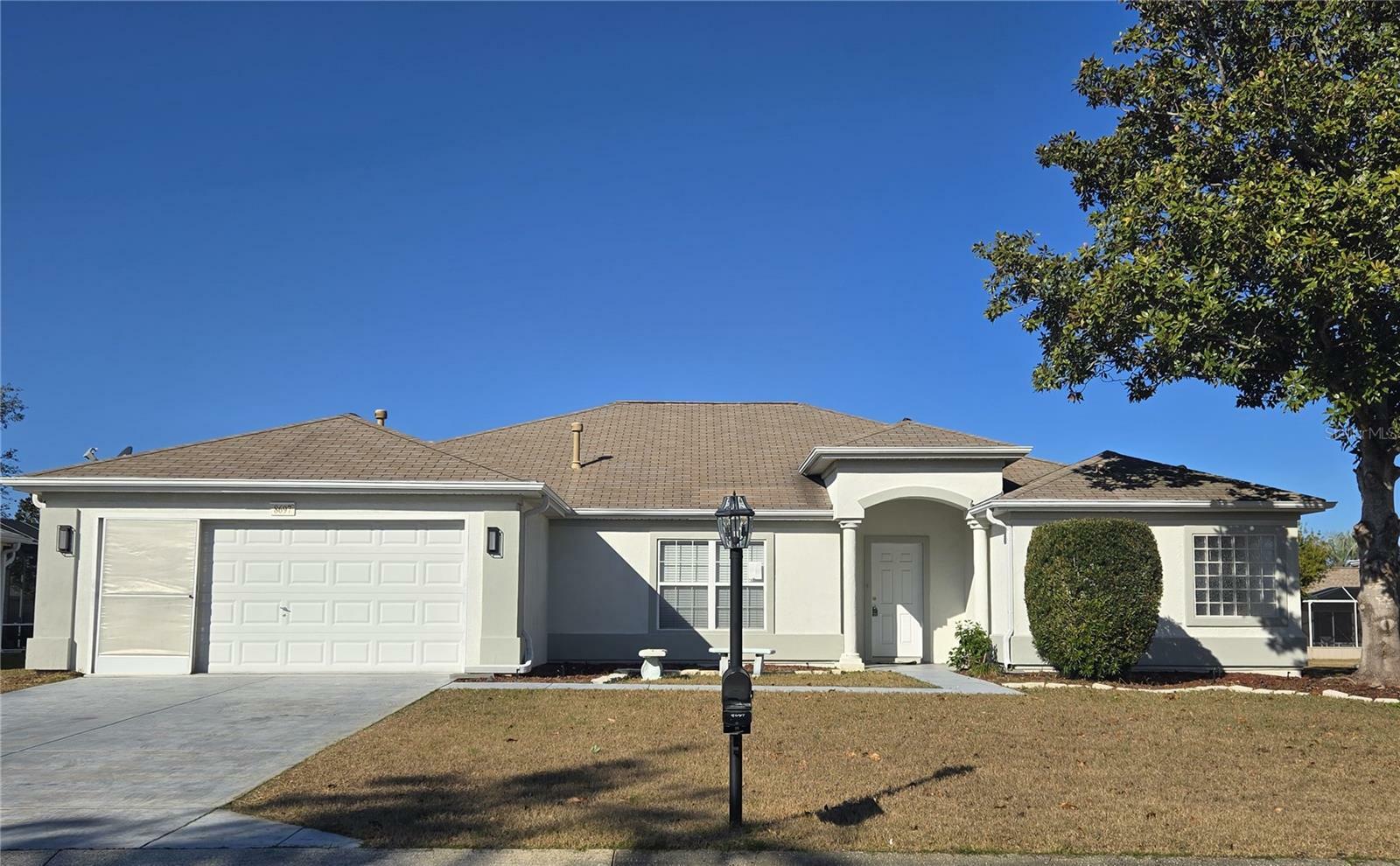 Property Photo:  8697 SE 136th Lane  FL 34491 