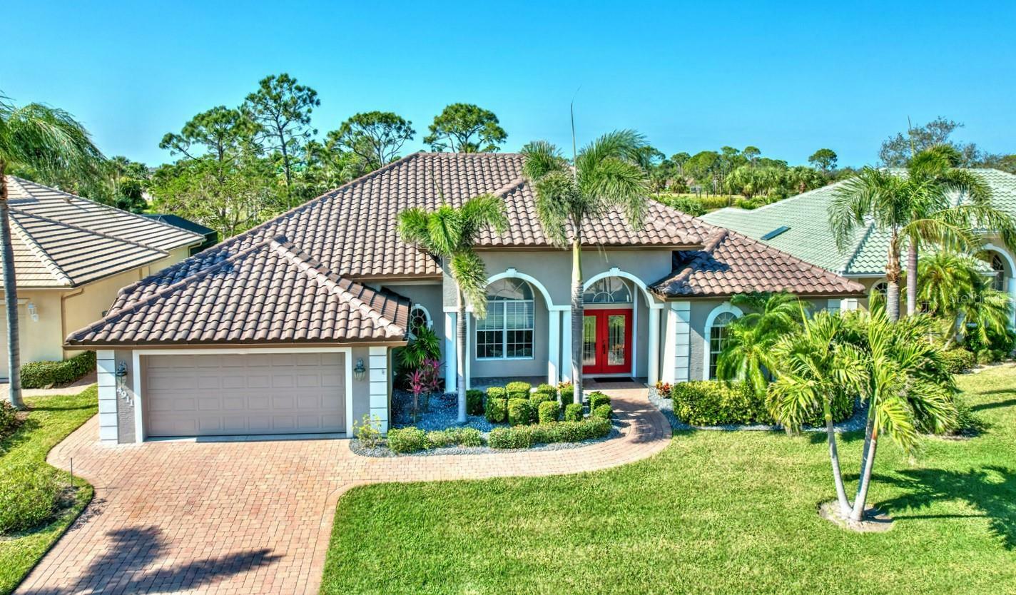 Property Photo:  4911 Linkside Drive  FL 33955 