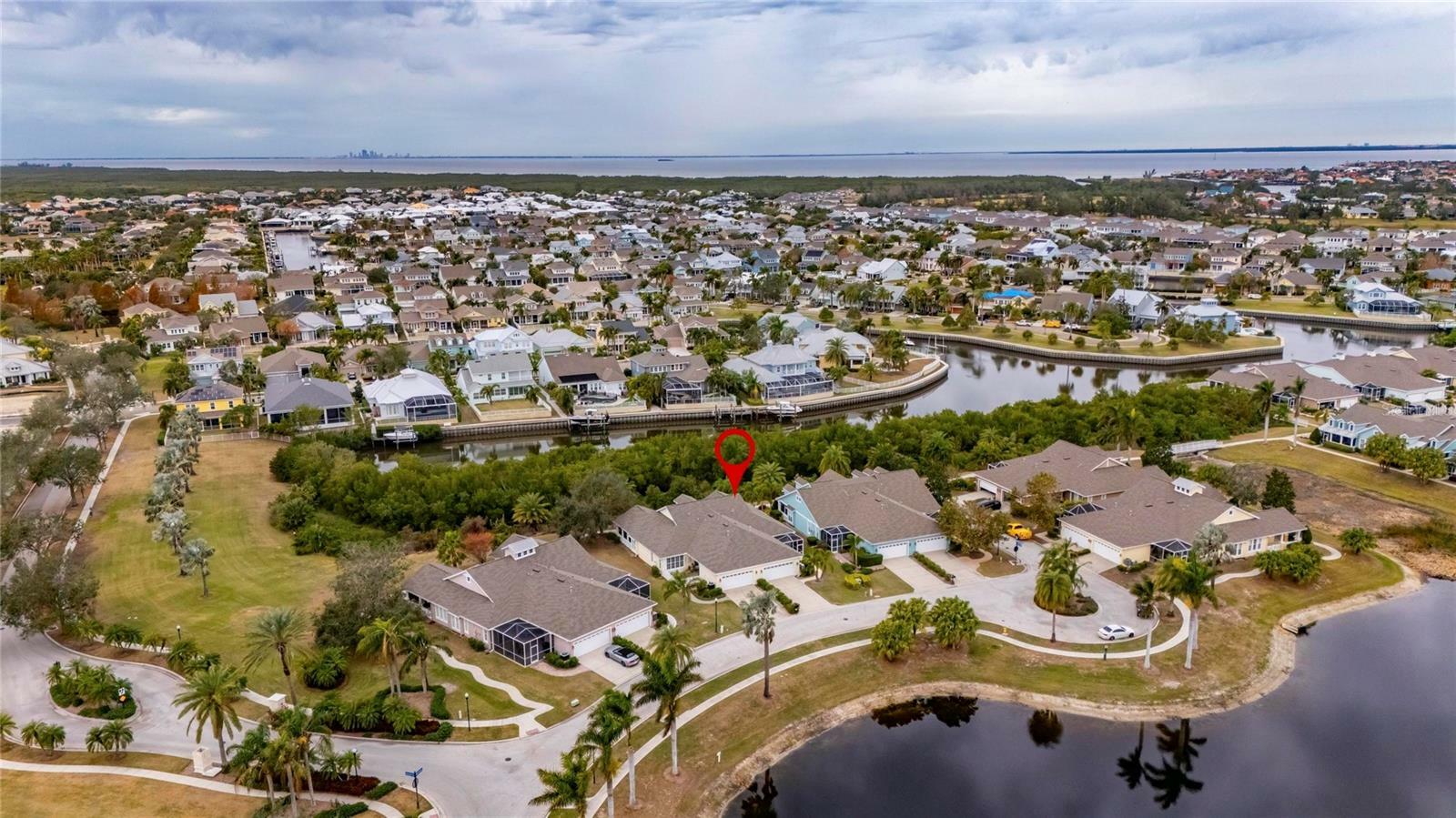 Property Photo:  5610 Golden Isles Drive  FL 33572 