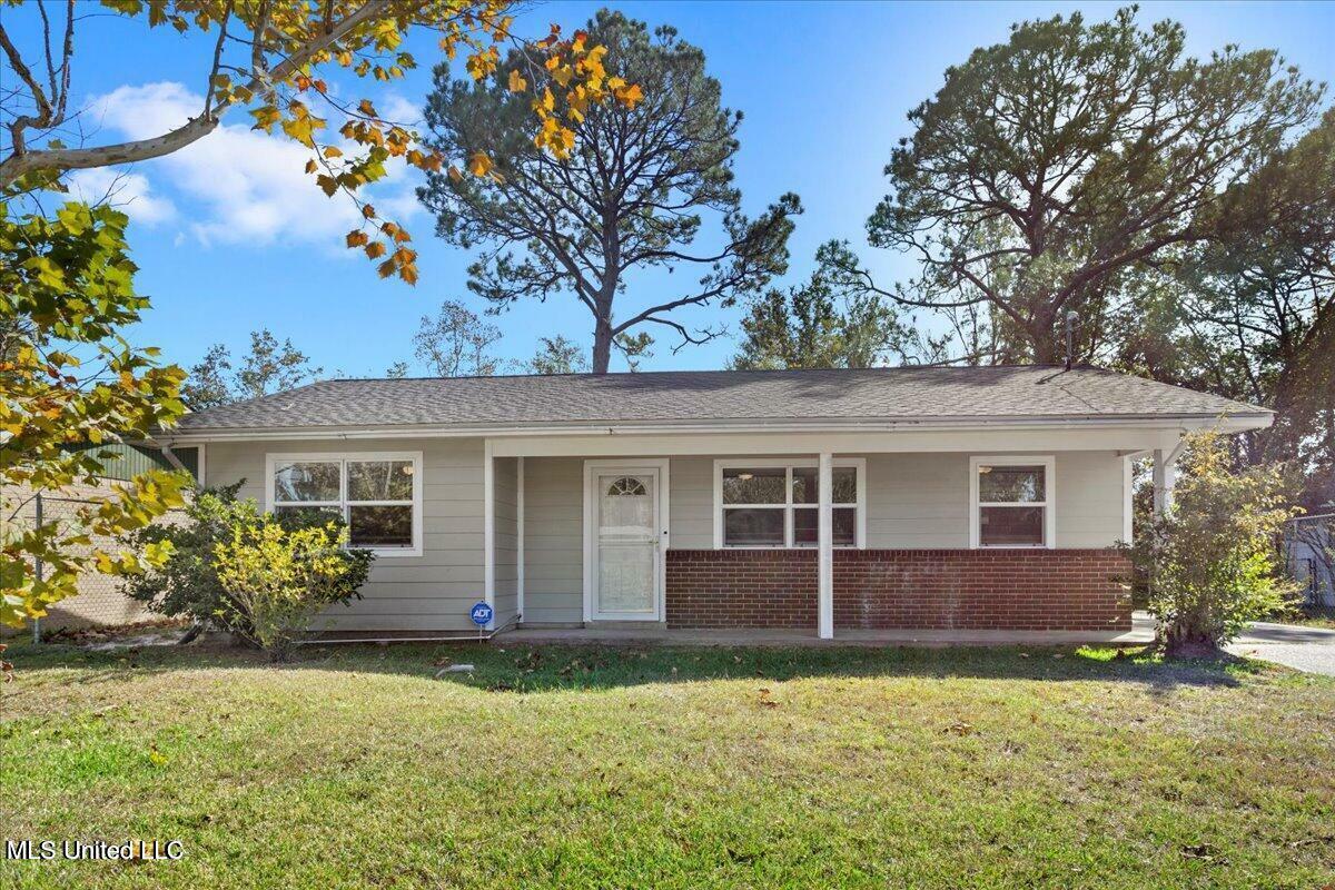 Property Photo:  3625 Meadowlark Drive  MS 39501 