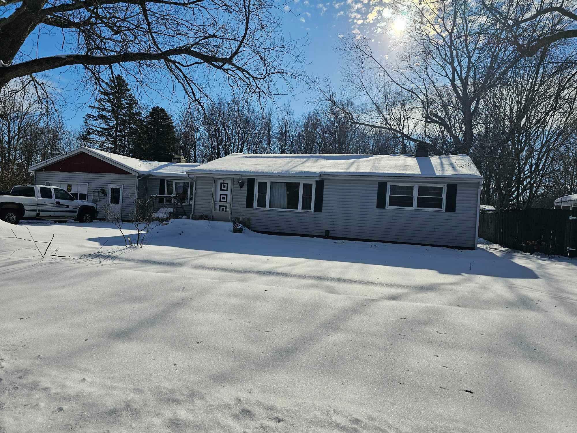 Property Photo:  3593 Southern Drive  MI 49420 