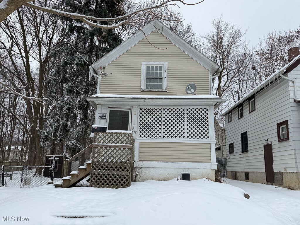 Property Photo: 499 Scheck Street OH 44307