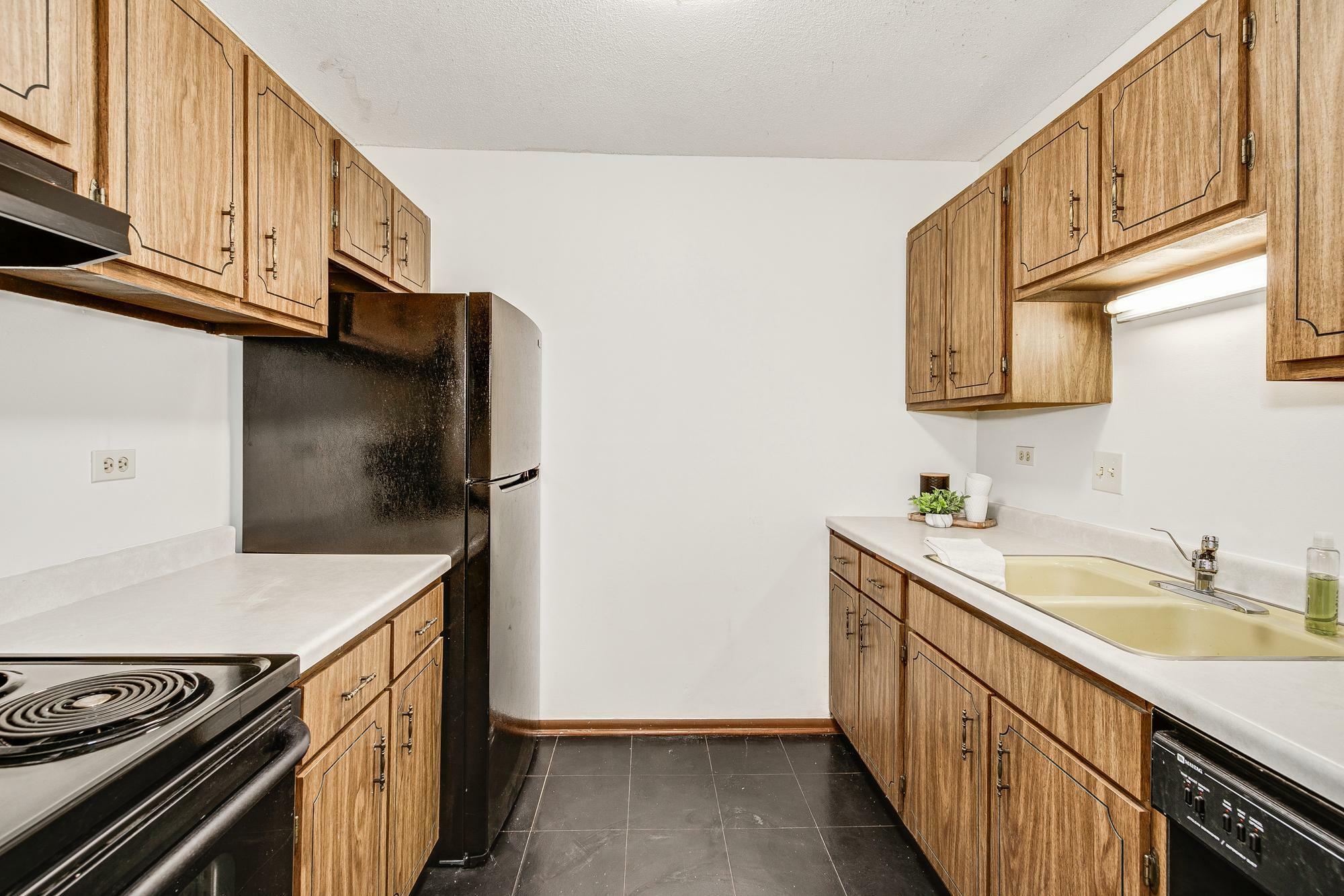 Property Photo:  4045 Hodgson Road 215  MN 55126 