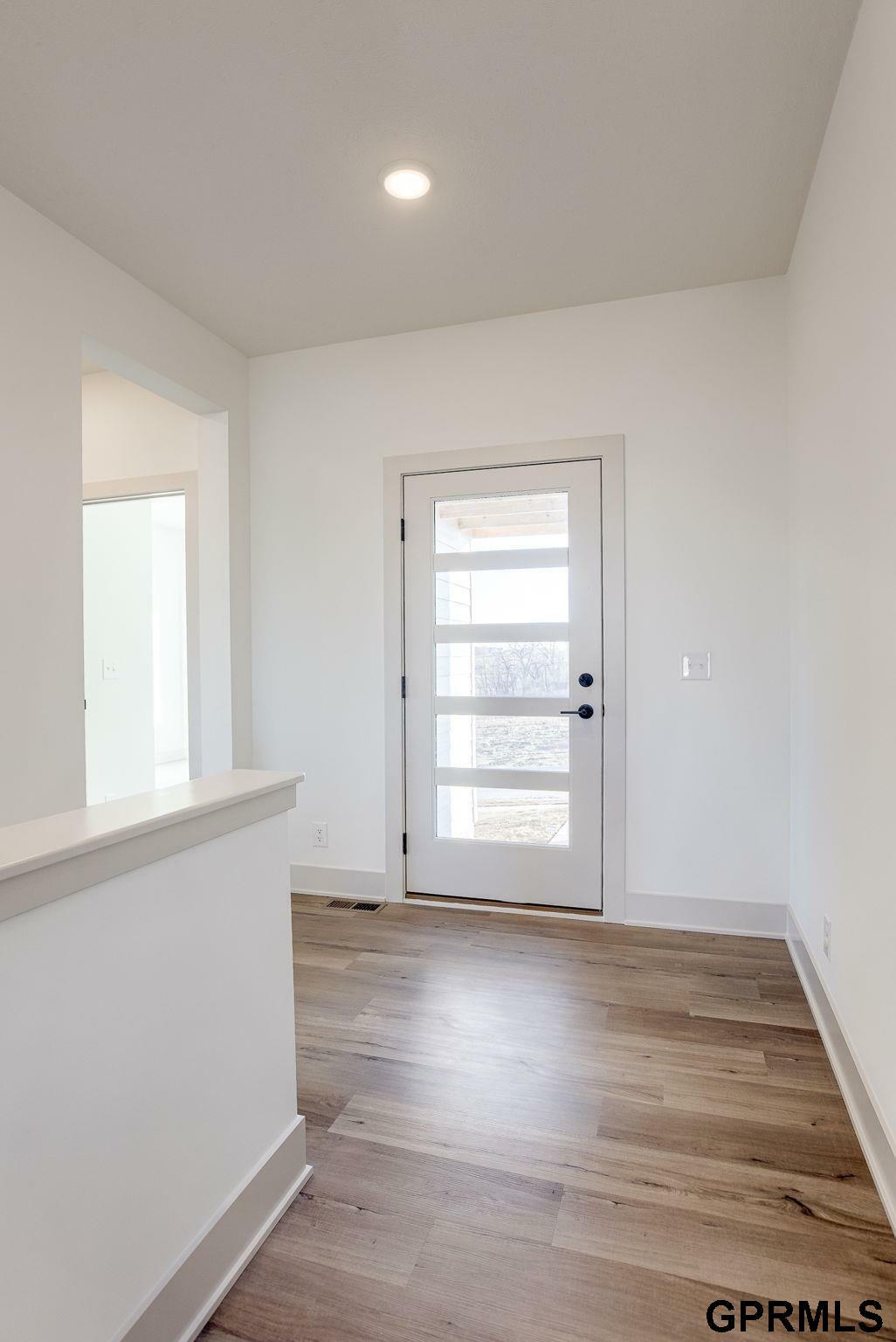 Property Photo: 20120 U Street NE 68135